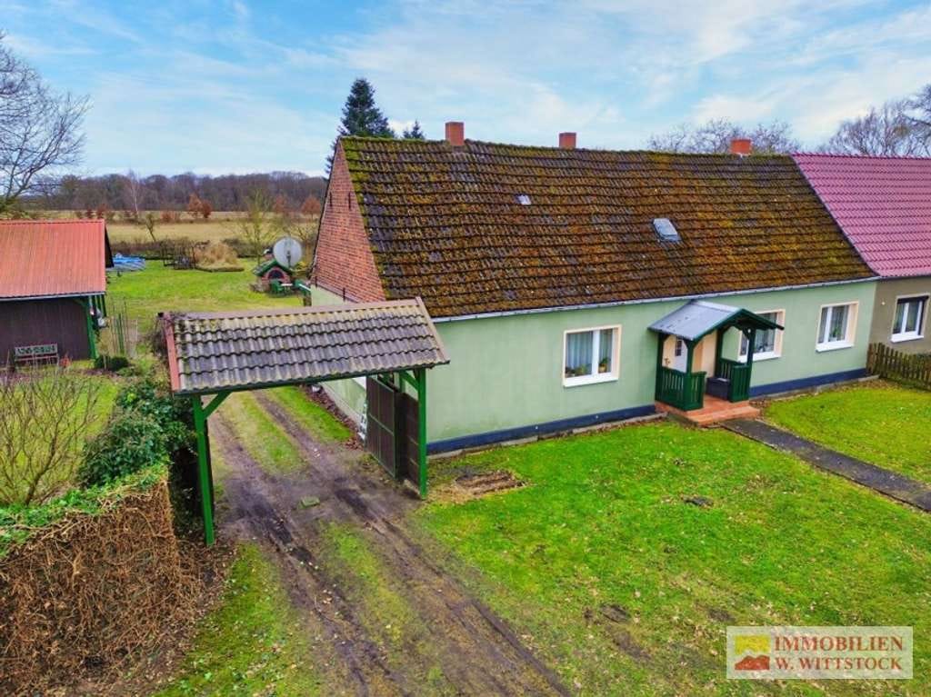 Immobilie in Putlitz - Gepflegtes Grundstück mit gemütlichen EFH, Carport und Hobbywerkstatt in ruhiger Dorflage - Bild 4