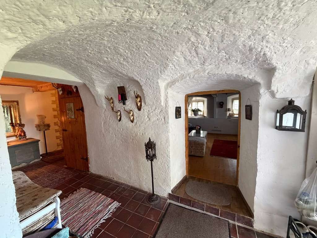 Immobilie in Breitenberg - Idyllisch gelegenes Einfamilienhaus ideal für Handwerker - Bild 2