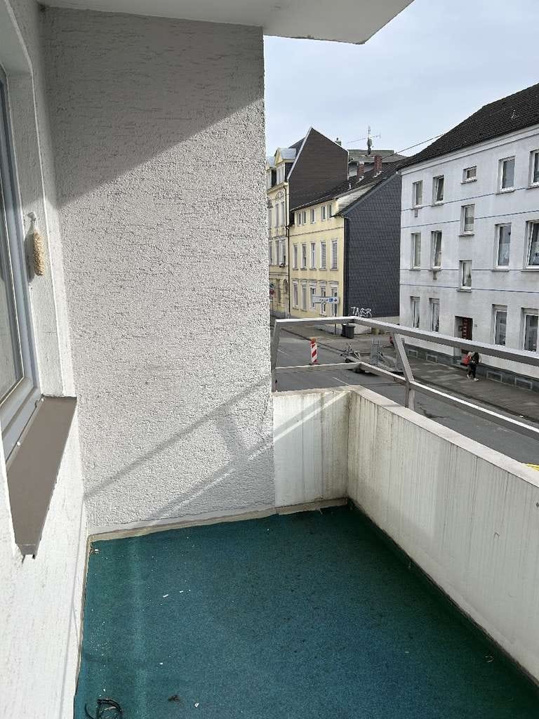 Immobilie in Schwelm - RESERVIERT- HELLE 2 - ZIMMER WOHNUNG MIT BALKON UND GARAGE IN SCHWELM - RESERVIERT - Bild 3