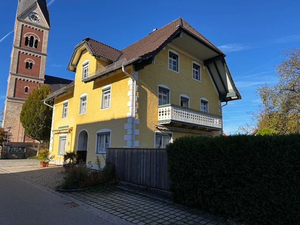 Immobilie in Fridolfing - Wohnhaus mit Gewerbefläche in Fridolfing! - Bild 2