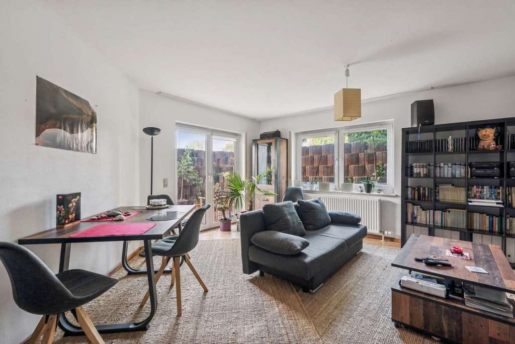 Immobilie in Saulheim - Stilvolle 2-Zimmer-Souterrainwohnung mit Terrasse & ruhig gelegen – ideal für Eigennutzer & Anleger - Bild 0