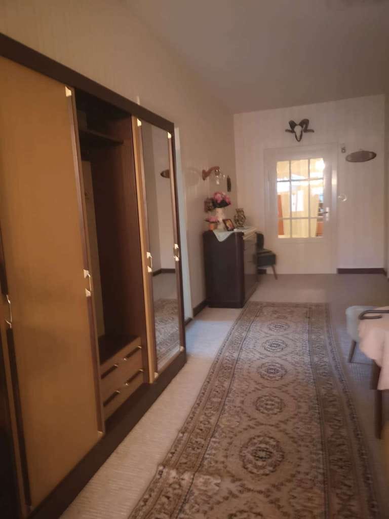Immobilie in Uetze - FAMILIENTRAUM, RESTHOF MIT VIEL RAUM U. PLATZ , ERBBAURECHT, IN GRÜNER DORFLAGE - Bild 2