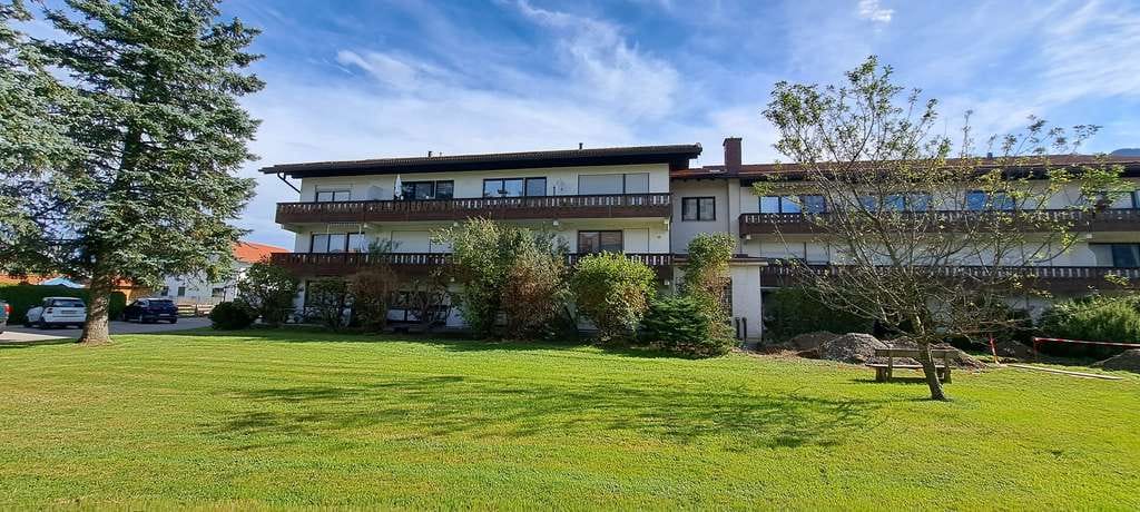 Immobilie in Grassau - Gemütliches 1 -Zimmer - Appartement im EG mit Terrasse im beliebten Grassau im Chiemgau - Bild 3