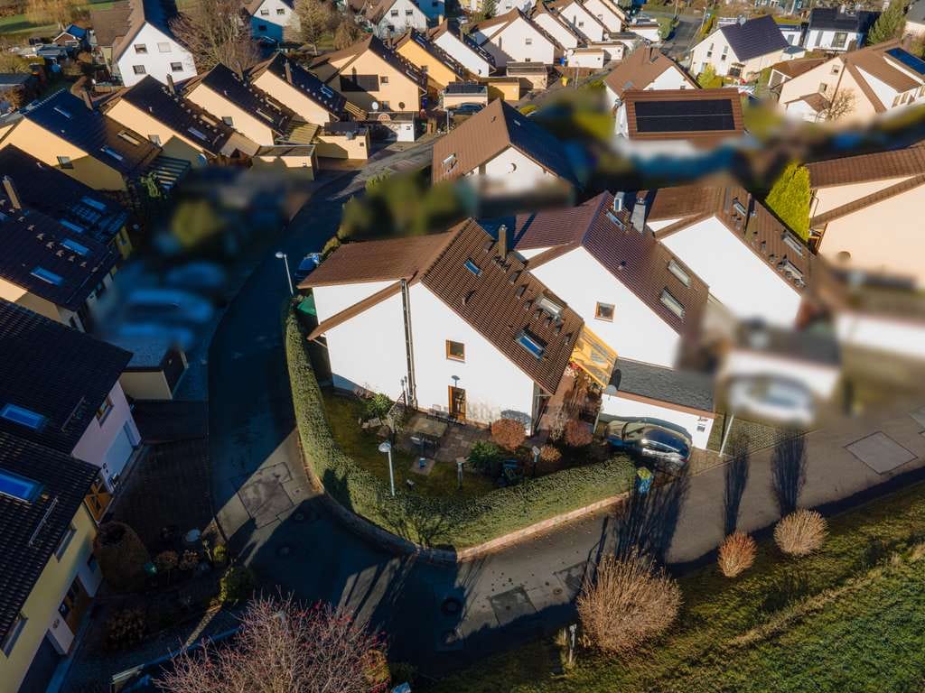 Immobilie in Gersdorf - Immobilie in sehr guter Wohnlage - Reihenendhaus mit Keller und Garage in Gersdorf - Bild 2