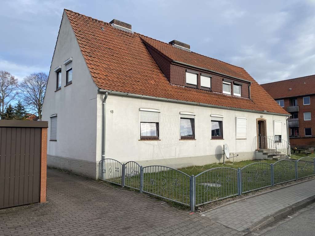 Immobilie in Lüneburg - - Mehrfamilienhaus in Lüneburg-Goseburg zu verkaufen - Erbpachtgrundstück - Bild 1