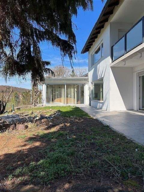 Immobilie in Nittendorf - Preissenkung bei grandiosem Ausblick, ruhige Lage, großzügiges Wohnen mit Einliegerwohnung - Bild 0