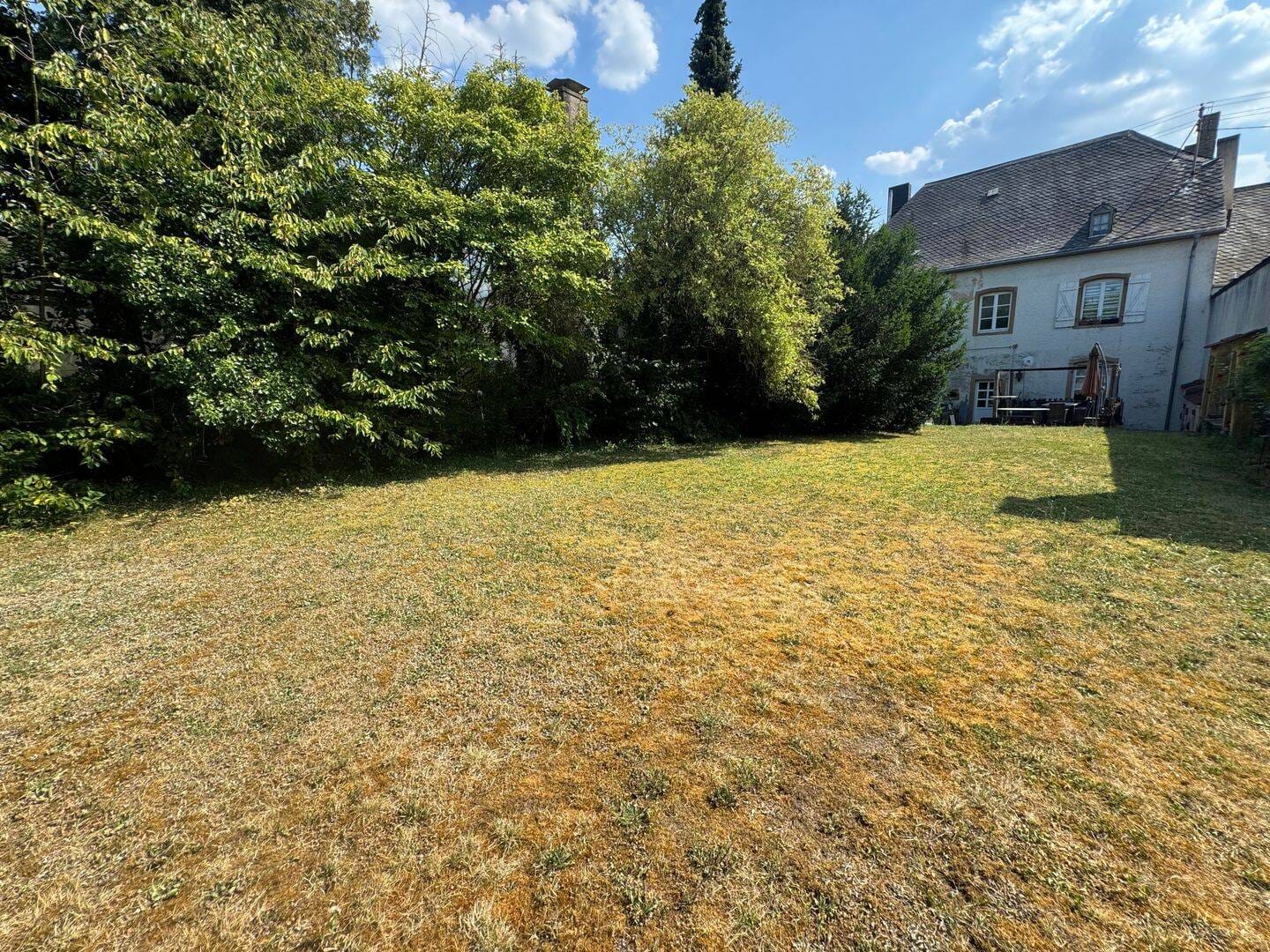 Immobilie in Perl - 3 Wohnungen oder 1-2 Familienhaus direkt an der Grenze L-Schengen - Bild 1