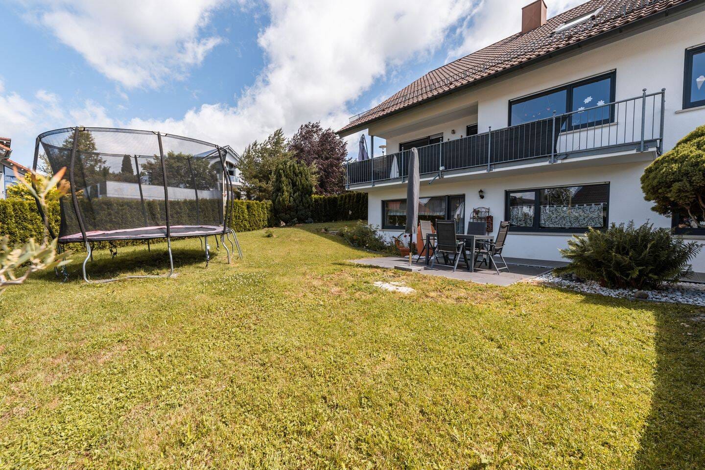 Immobilie in Pfullendorf - Stilvolle Gartenwohnung, Hochwertige Ausstattung in ruhiger Lage - Bild 1
