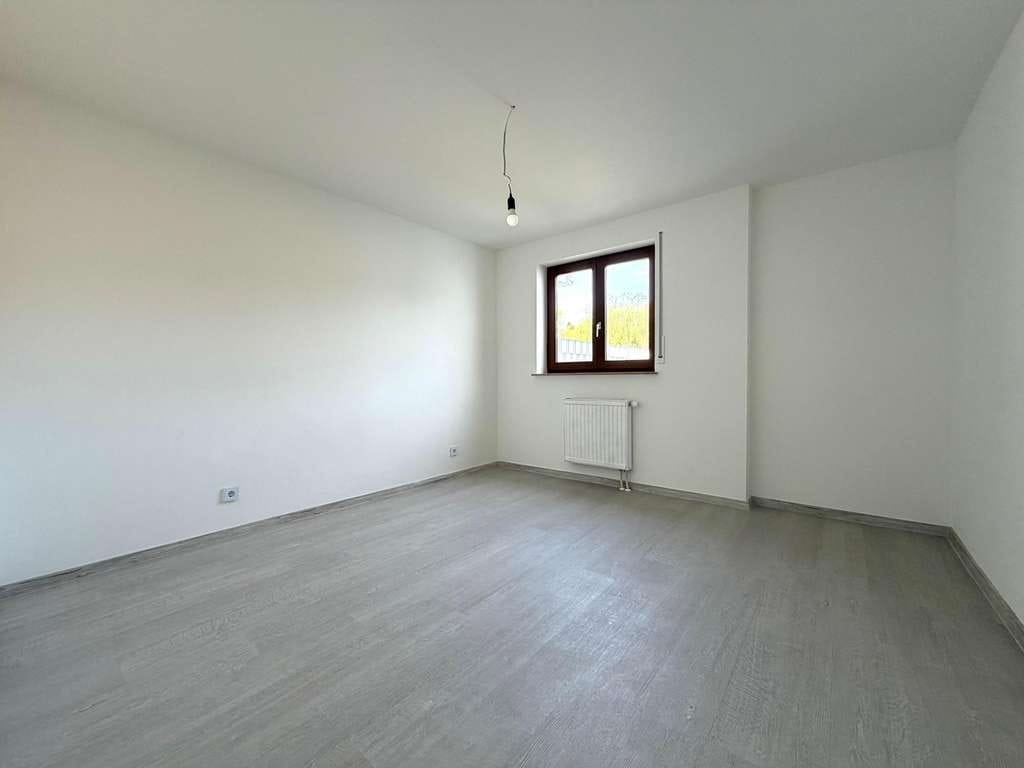 Immobilie in Kenzingen - Schönes, modernes Reihenhaus inkl. Garten * in Kenzingen - Bild 3