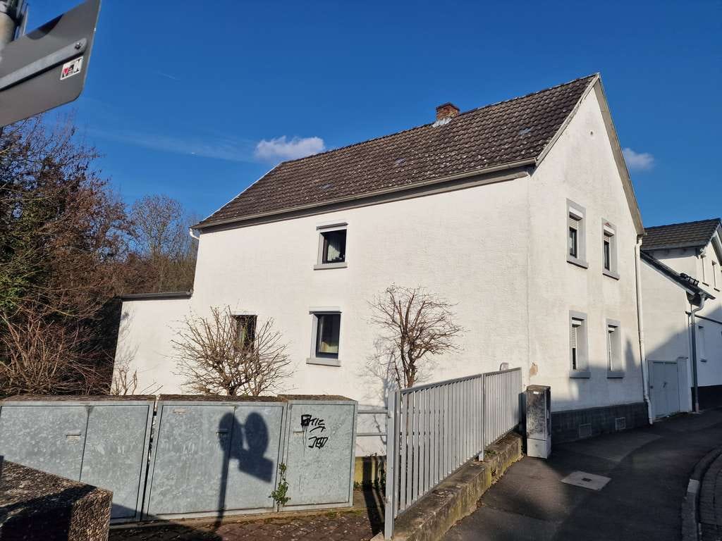 Immobilie in Aschaffenburg - Zweifamilienhaus/  EFH mit ELW - Bild 1
