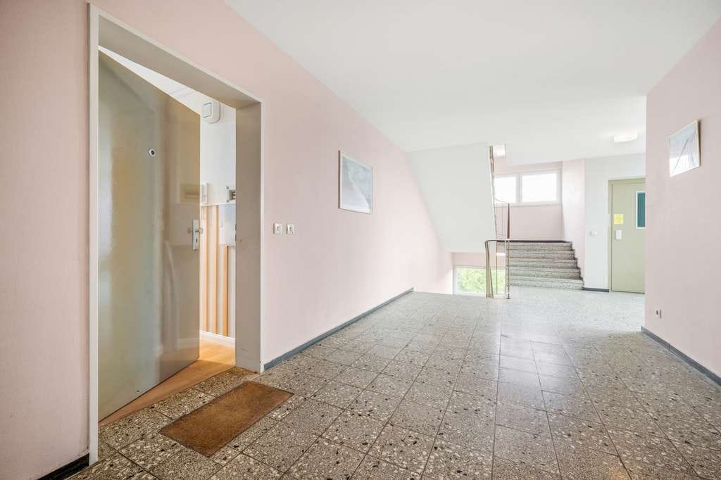 Immobilie in Rendsburg - Attraktive 4 Zimmer ETW mit sonnigem Balkon, Weitblick und Aufzug - Bild 1