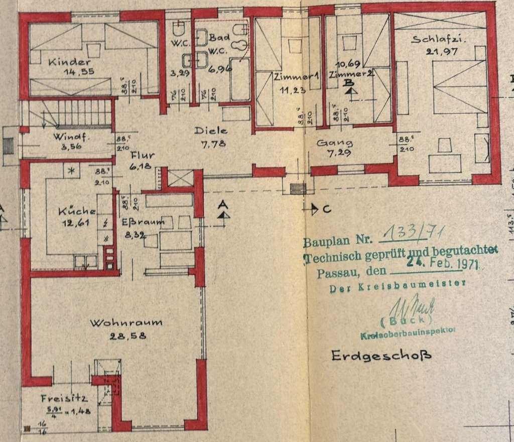 Immobilie in Neuburg am Inn - Attraktiver Bungalow mit großem Garten, Terrasse und viel Potenzial - Bild 4