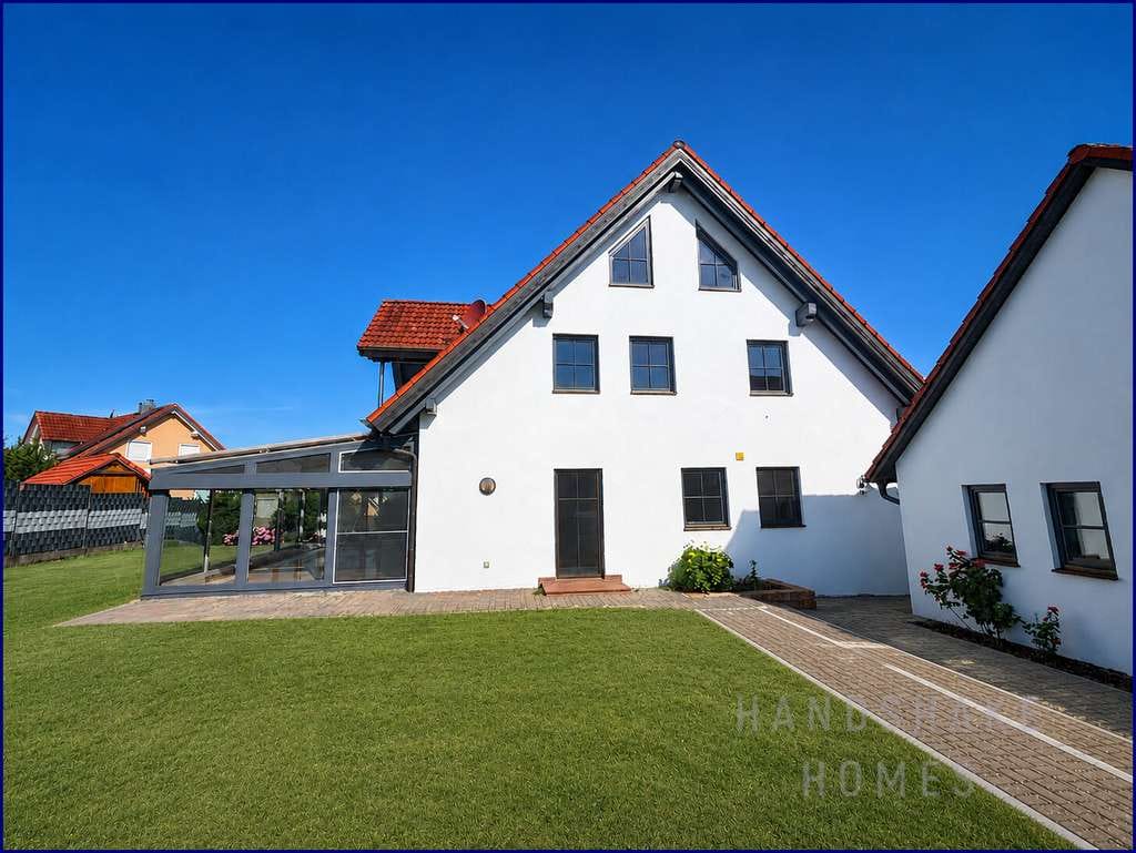 Immobilie in Pörnbach - Repräsentative Villa mit Raum für Mehrgenerationenwohnen und Arbeiten unter einem Dach - Bild 4