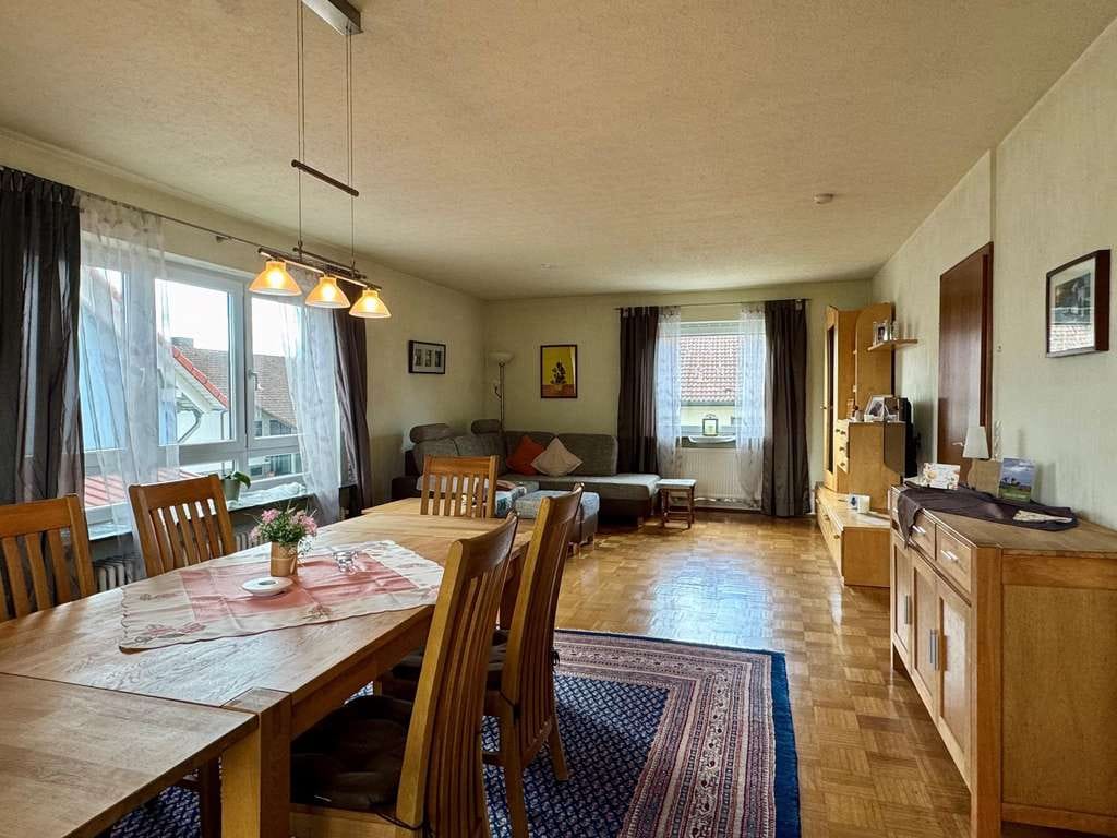 Immobilie in Obrigheim - Familienfreundliches Einfamilienhaus mit großem Garten & Terrasse in Obrigheim-Asbach  - Bild 2