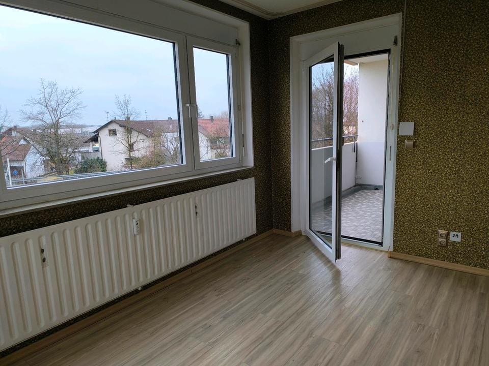 Immobilie in Immenstaad am Bodensee - 2,5-Zimmer Wohnung mit Balkon. Tiefgarage inkl. Provisionsfrei. - Bild 0