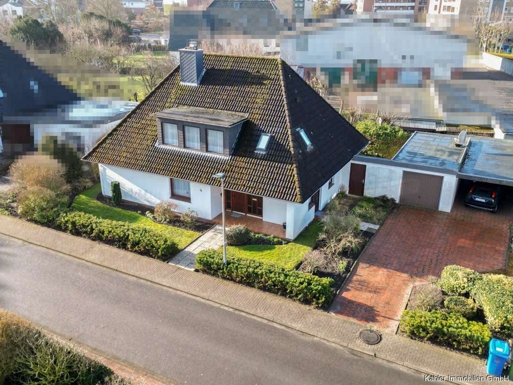 Immobilie in Büsum - Großes EFH mit ca. 162 m² Wohnfläche mit Garage in attraktiver Lage auf ca. 542 m² Erbbaugrundstück - Bild 0