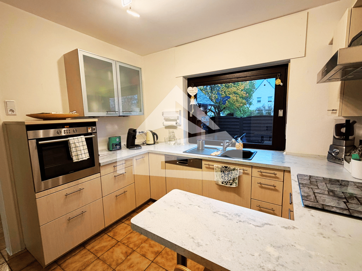 Immobilie in Thalfang - Wohnen mit Wohlfühlfaktor – Einfamilienhaus mit Kamin, zwei Terrassen & Traumgarten - Bild 1