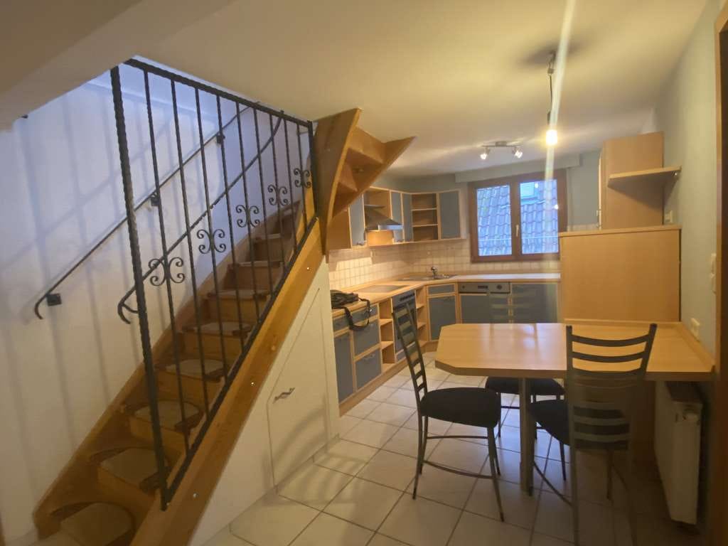 Immobilie in Weil der Stadt - Mehrfamilienhaus mit 6 WE und 5 Garagen in attraktiver Innenstadtlage - Bild 2