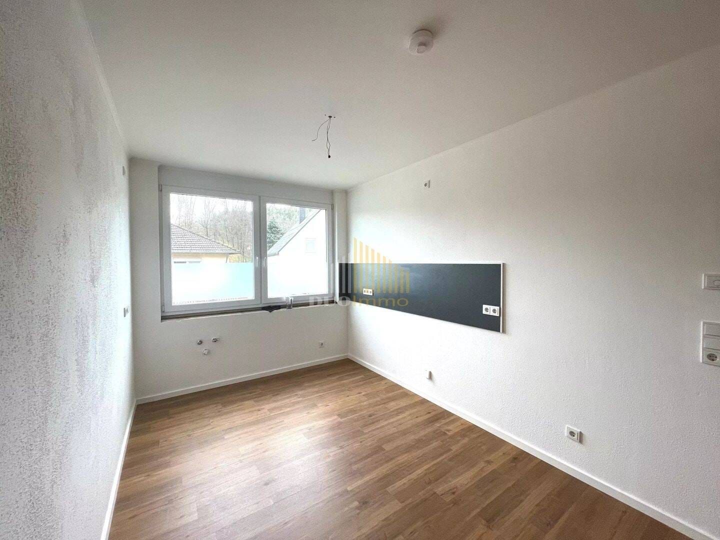 Immobilie in Zerf - Moderne Erdgeschosswohnung in Zerf - großzügig und energieeffizient - Bild 4