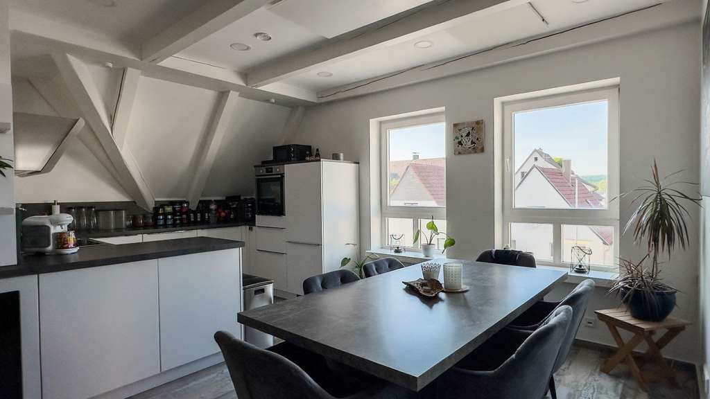 Immobilie in Gärtringen - Charmante Maisonettewohnung in Top-Zustand - Bild 1