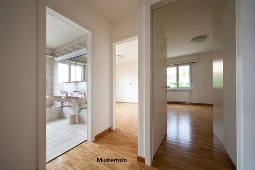 Immobilie in Neckarzimmern - Charmante 2-Zimmer-Wohnung mit Balkon und PKW-Stellplatz - Bild 0