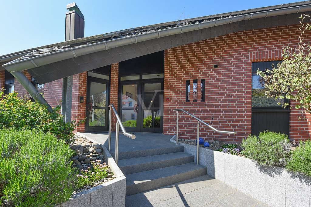 Immobilie in Isselburg - Mehr Raum für Ihre Zukunft – großzügiges Einfamilienhaus mit flexibler Einliegerwohnung - Bild 1