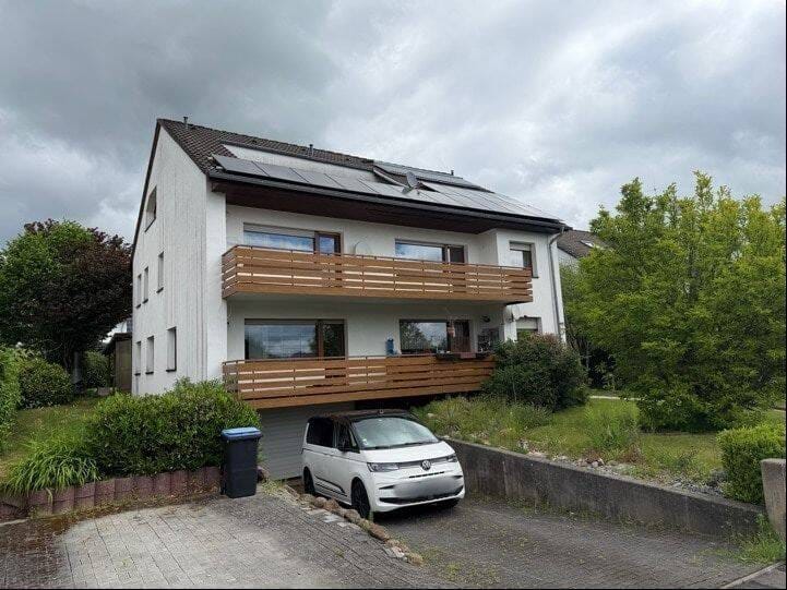 Immobilie in Bad Hersfeld - Zweifamilienhaus mit Garage in Bad Hersfeld - Bild 1