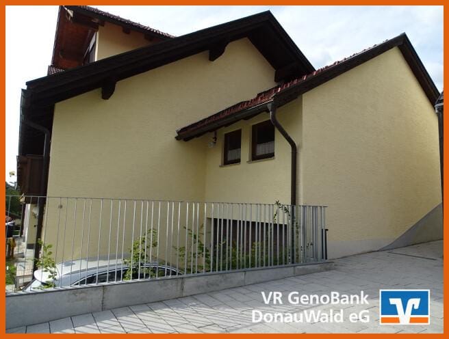 Immobilie in Neuschönau - Dort wohnen, wo andere Urlaub machen - Großes Einfamilienhaus mit Balkon und Garten in Neuschönau - Bild 0