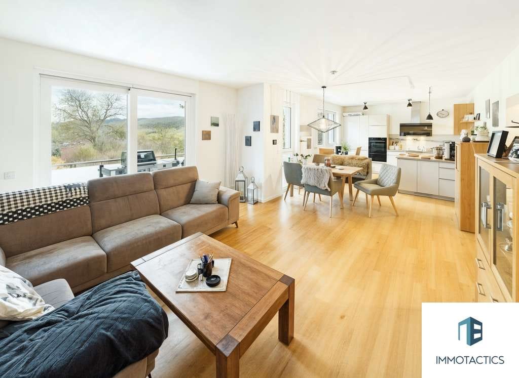 Immobilie in Hackenheim - Moderne 4-Zimmer-Wohnung mit Balkon und Blick ins Grüne, Wärmepumpe und hochwertiger Ausstattung - Bild 0