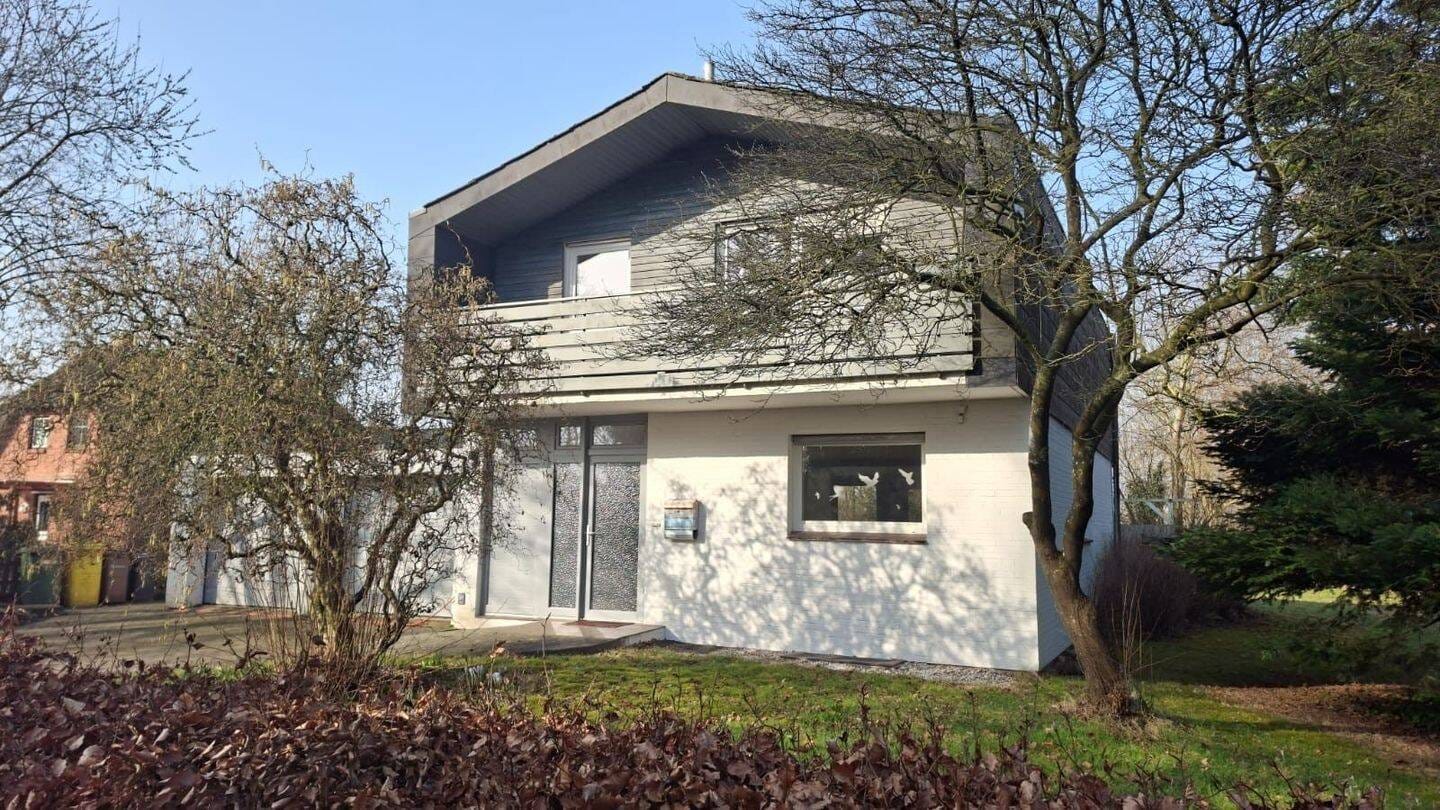 Immobilie in Wobbenbüll - Gepflegtes Einfamilienhaus mit außergewöhnlichem Garten - Bild 4