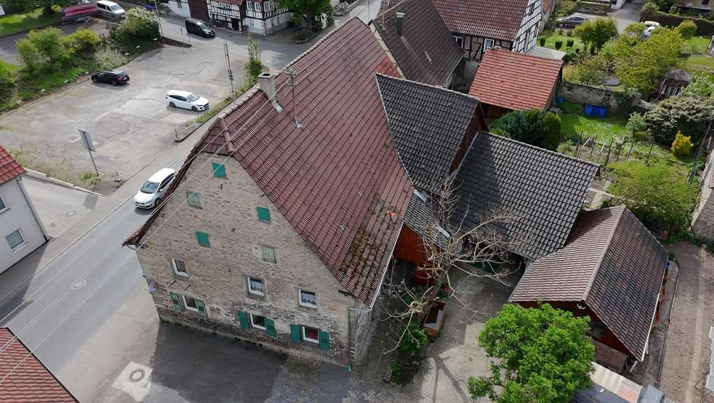 Immobilie in Illingen - Historisches, ehemaliges landwirtschaftliches Anwesen mit viel Ausbaupotenzial & guter Bausubstanz - Bild 0