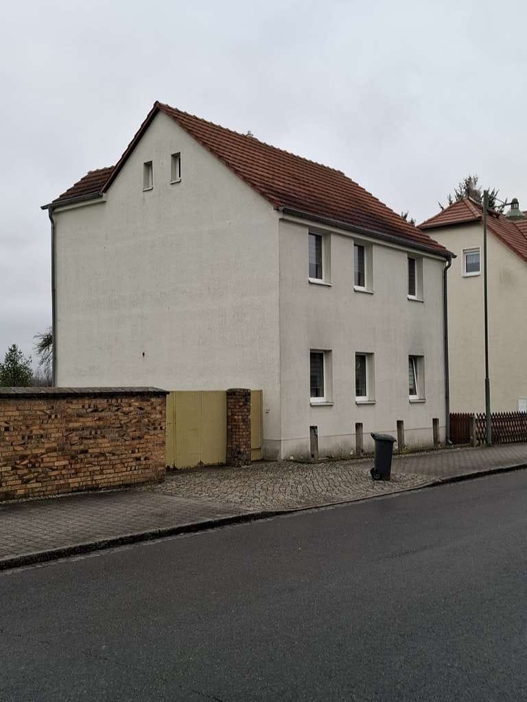 Immobilie in Lauchhammer - Kleines Mietshaus zum Verkauf - Bild 1