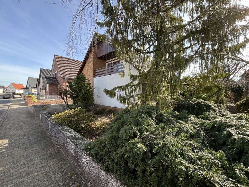 Immobilie in Weyhausen - freistehendes Einfamilienhaus in Weyhausen - Bild 1