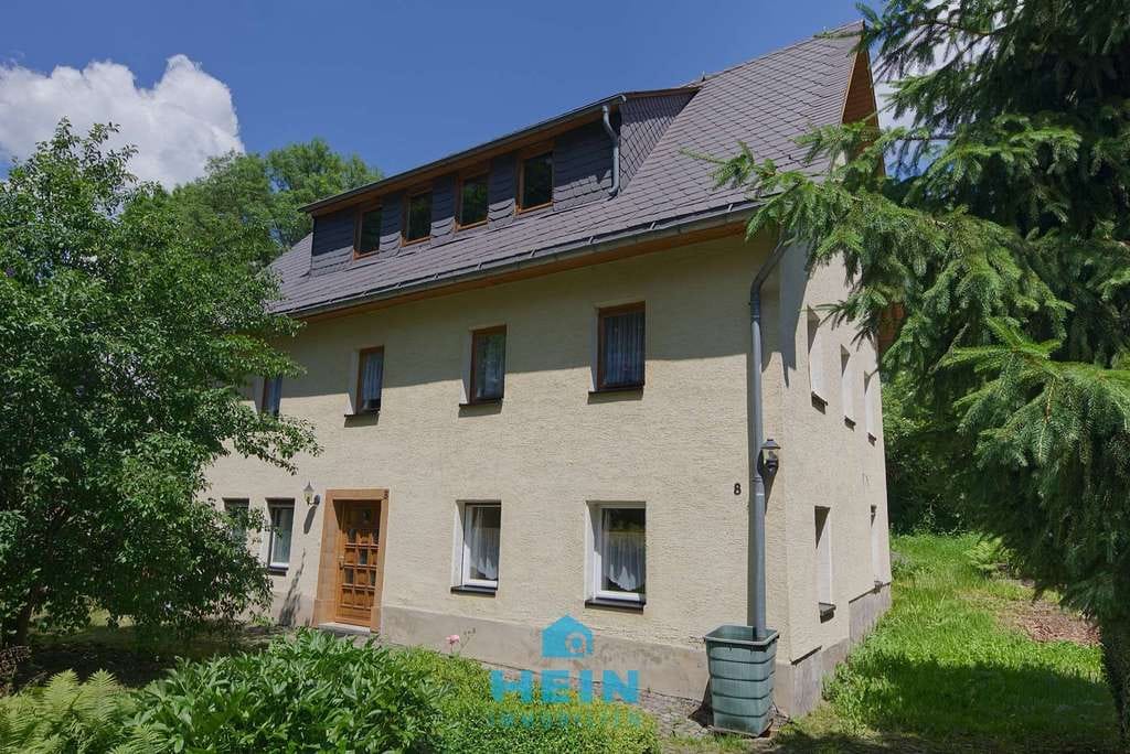 Immobilie in Schneeberg - Ein Zuhause mit Herz & Potenzial in der Bergstadt Schneeberg: Teilsaniert und bereit für Ihre Ideen! - Bild 0