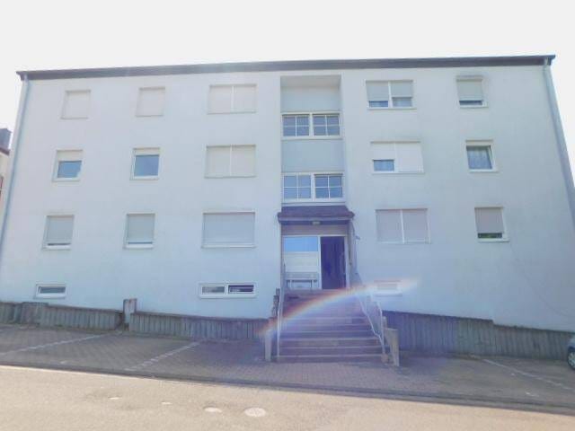 Immobilie in Baumholder - Baumholder - Pfadsbach, TOP ETW im EG/Hochparterre - 3 Zi./Kü./Bad/Terrasse/Stellplatz - Bild 0