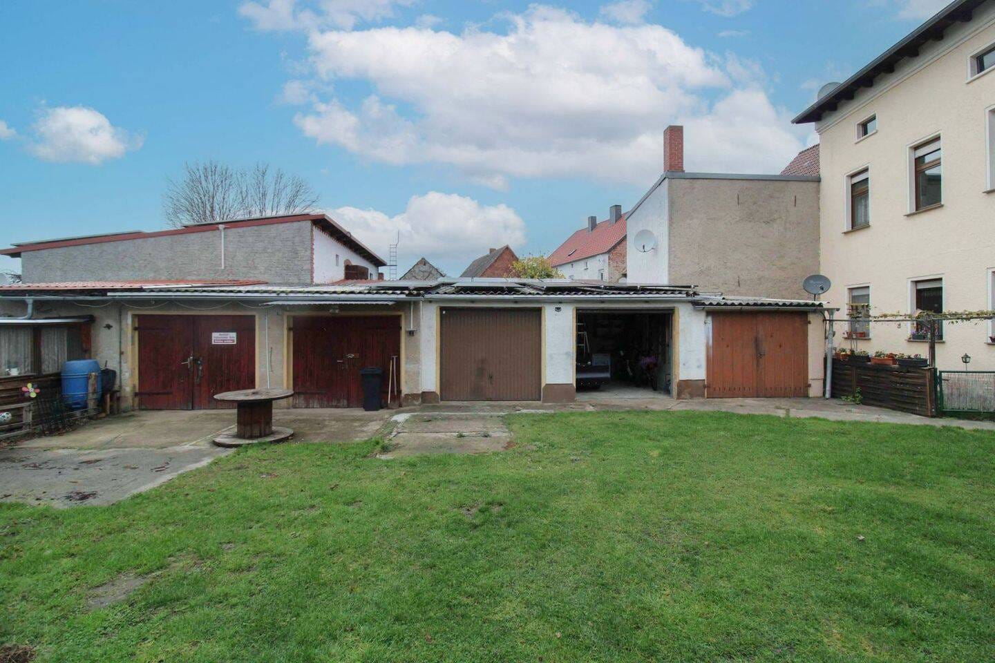 Immobilie in Jerichow - MFH mit 4 Einheiten, Solaranlage und langfristigen Mietverhältnissen in Jerichow - Bild 4