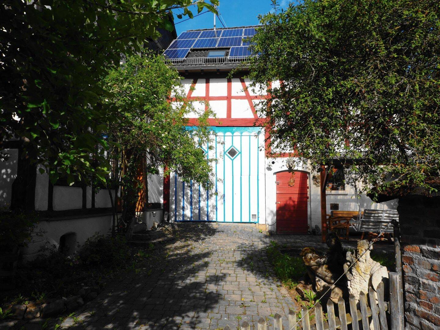 Immobilie in Uhler - Ökologisch saniertes Schmuckstück – Charmantes Ein- bis Zweifamilienhaus in Uhler - Bild 2
