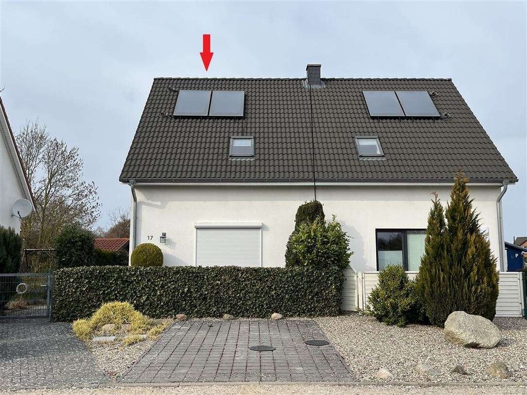 Immobilie in Hohenkirchen - hochwertige Ferienimmobilie in unmittelbarer Strand- und Ostseenähe - Bild 0