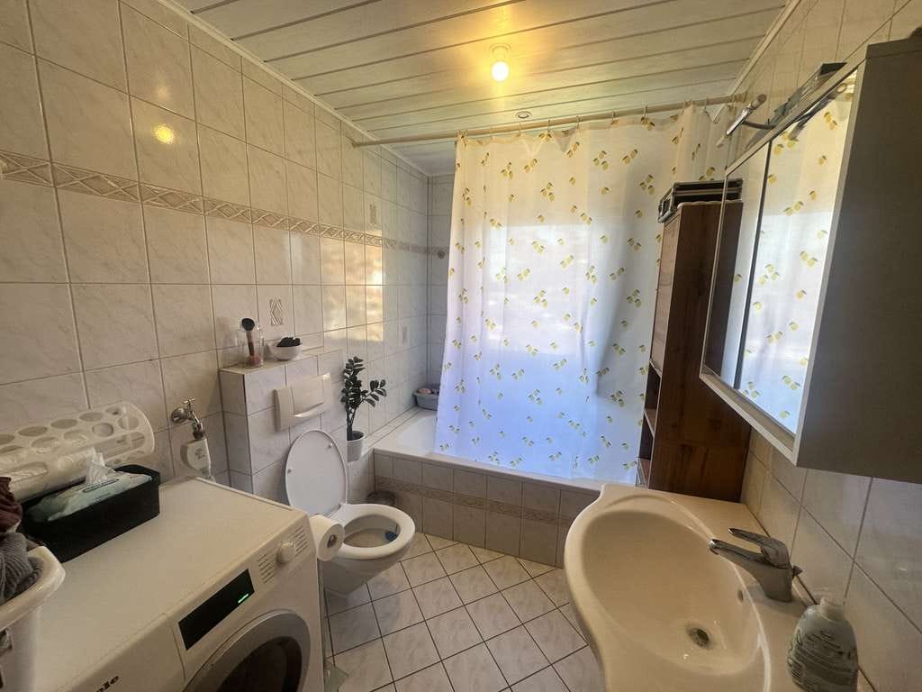 Immobilie in Reinheim - Voll vermitetes 2-Familienhaus mit großzügigem Garten - Bild 4