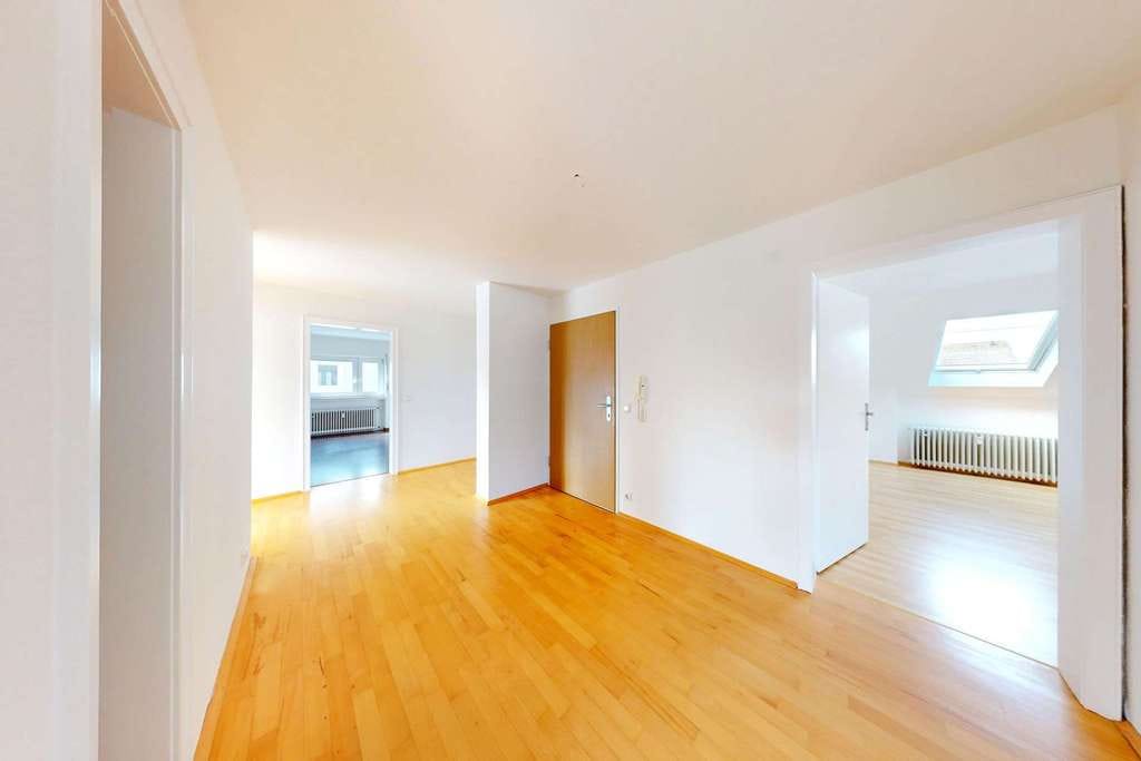 Immobilie in Rheinbreitbach - 4-Zimmer-Familienwohnung mit großer Dachterrasse in Südlage - Bild 1