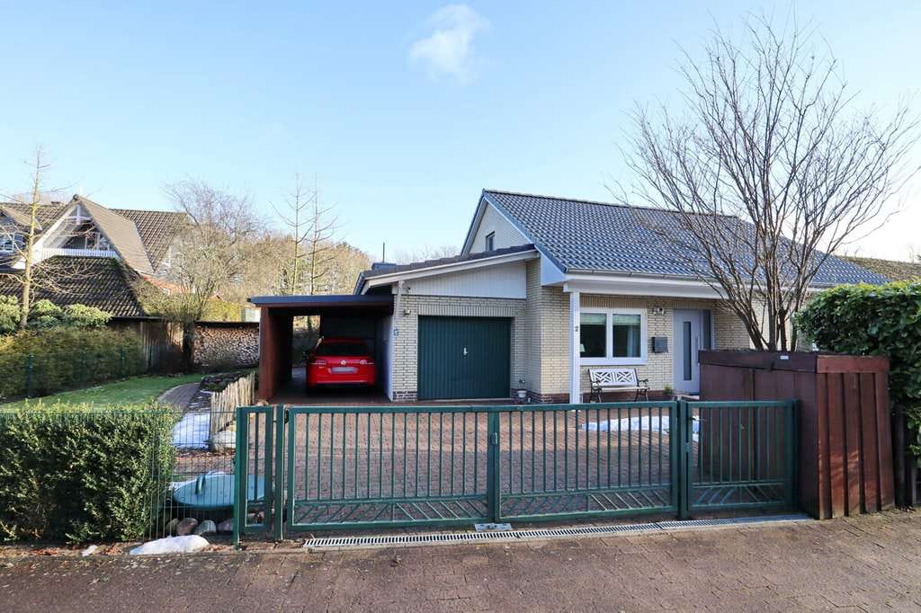 Immobilie in Hasenkrug - Umfangreich Saniertes Einfamilienhaus in Hasenkrug - Bild 1