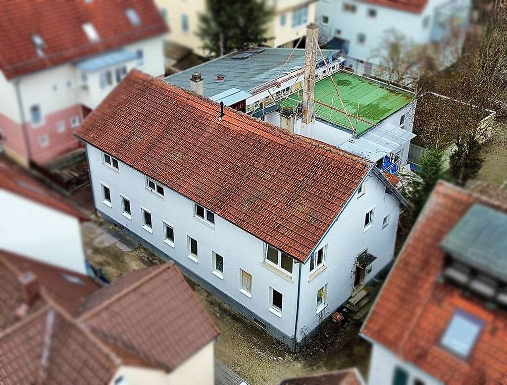 Immobilie in Heidenheim an der Brenz - Attraktives Mehrfamilienhaus in zentraler Lage, 4 Wohnungen, Loftstyle, enormes Ausbaupotenial - Bild 2