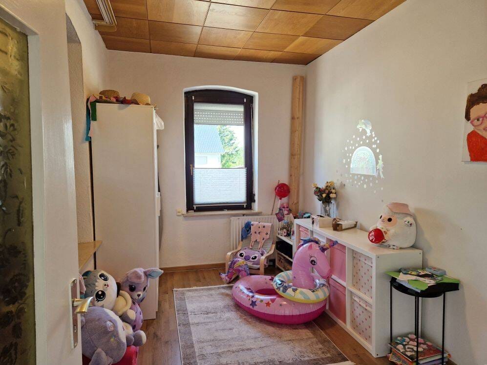 Immobilie in Hadamar - Zuhause für 2 Familien in Oberweyer - Bild 4