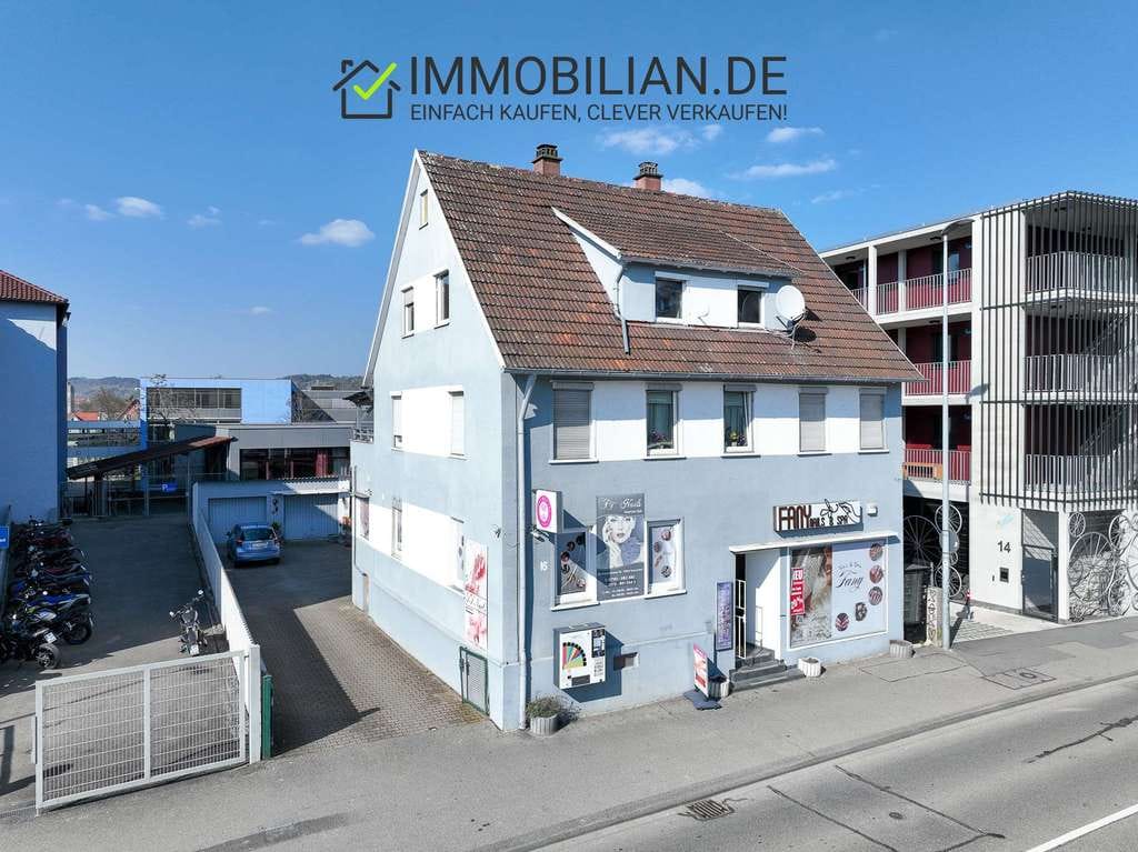 Immobilie in Schorndorf - *** Mehrfamilienhaus mit 5 Wohnungen & Gewerbe - zentral in Schorndorf *** - Bild 0