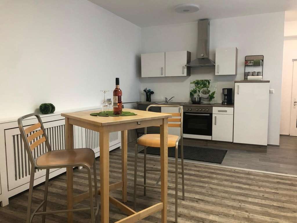 Immobilie in Kleinwallstadt - Einfamilienhaus mit Gewerbe und viel Potenzial in Kleinwallstadt - Bild 3