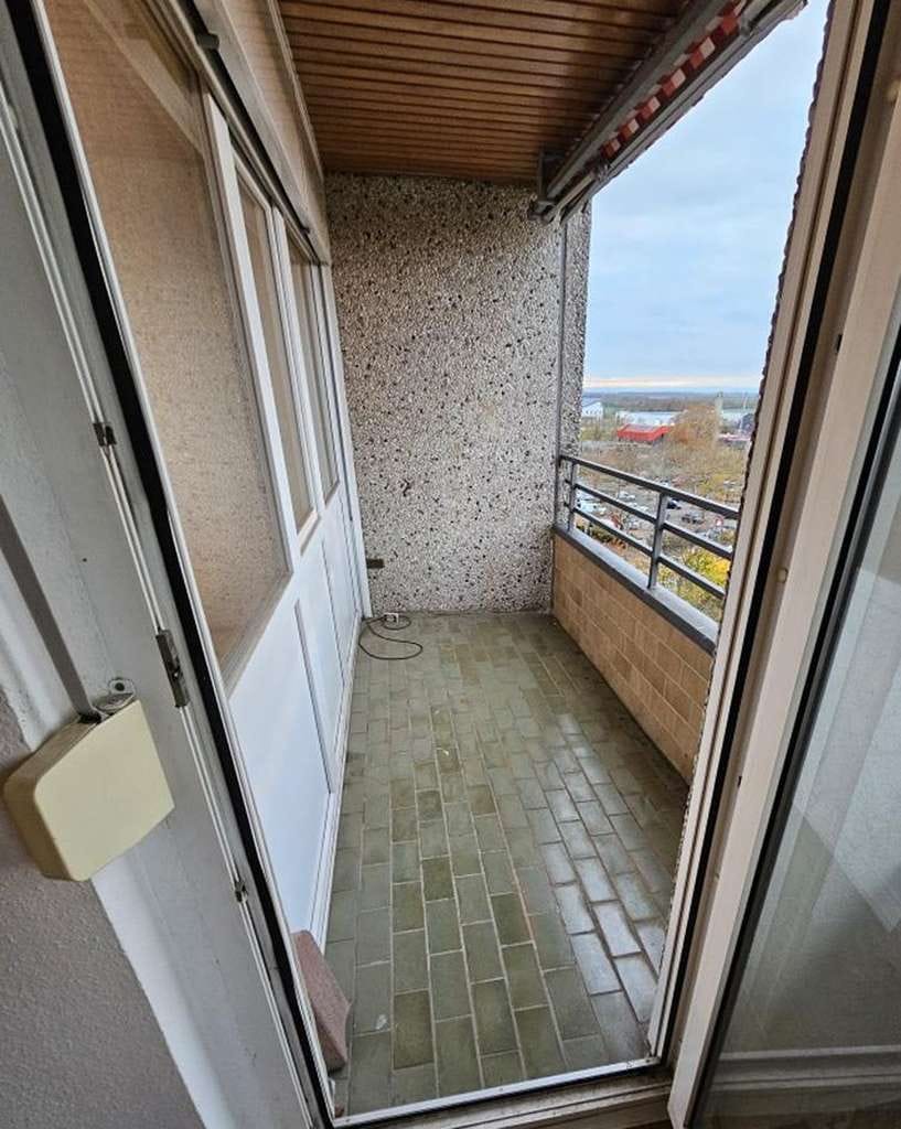 Immobilie in Erftstadt - Lichtdurchflutete 2 Zimmerwohnung mit Loggia in Erftstadt-Liblar +++PROVISIONSFREI+++ - Bild 3