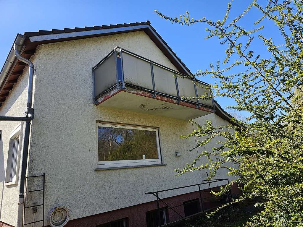 Immobilie in Ötisheim - Das wärs … DHH für eine Familie, ruhige Lage, großes Grundstück mit Bauplatz-Potenzial in Ötisheim - Bild 4
