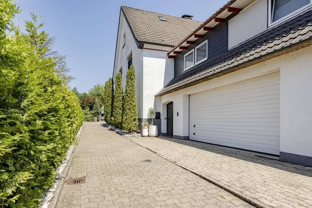 Immobilie in Steinhagen - Substanz trifft Potenzial - Bild 1