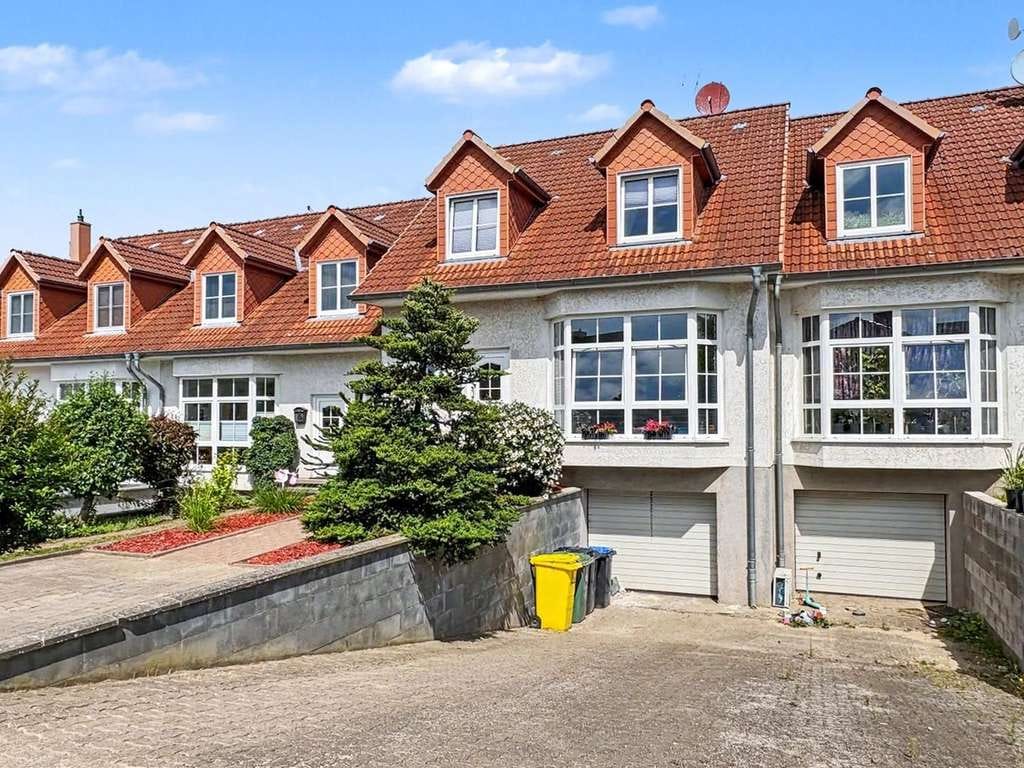 Immobilie in Kröpelin - Einziehen und Wohlfühlen: Gepflegtes Reihenmittelhaus mit 3 Schlafzimmern und Garten in Kröpelin - Bild 1