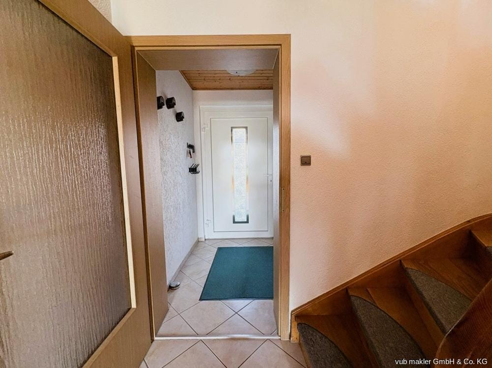 Immobilie in Waldershof - Solides Familienhaus mit Garten und durchdachtem Raumkonzept in Waldershof - Bild 1